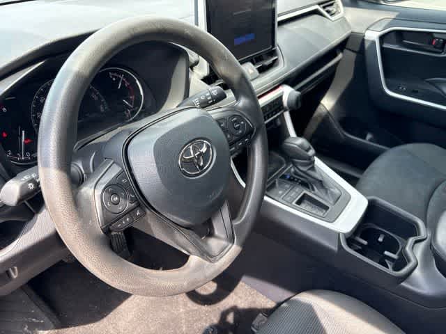 Thumbnail: 2024 Toyota RAV4 - 10