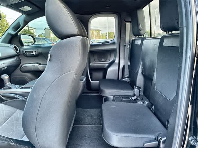 Thumbnail: 2023 Toyota Tacoma - 20