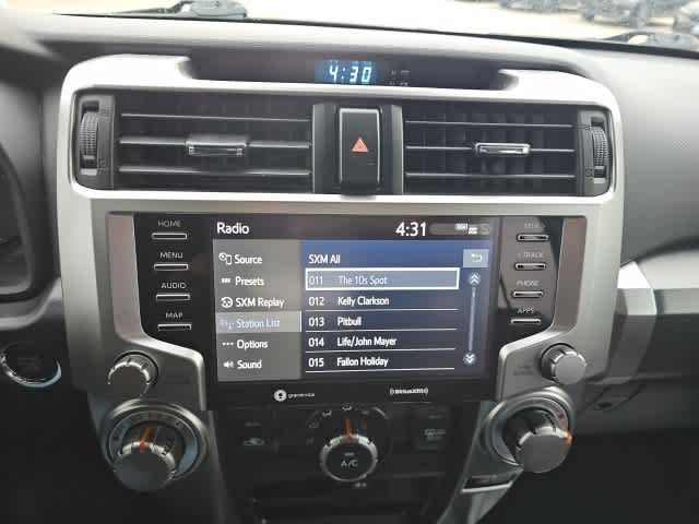 Thumbnail: 2023 Toyota 4Runner - 16