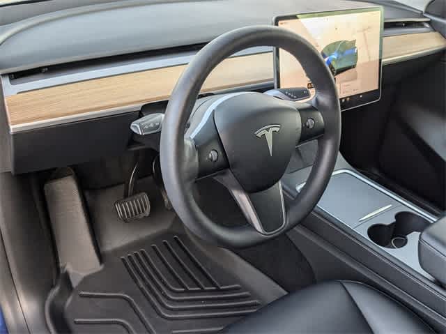 Used 2022 Tesla Model Y Long Range with VIN 7SAYGDEE8NF481234 for sale in San Antonio, TX