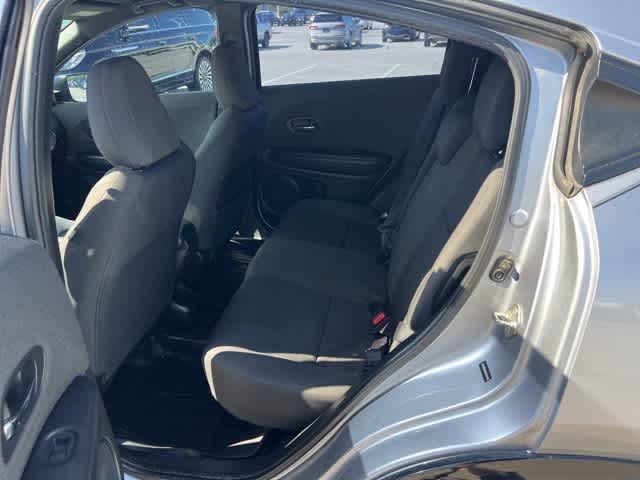 Thumbnail: 2019 Honda HR-V - 16