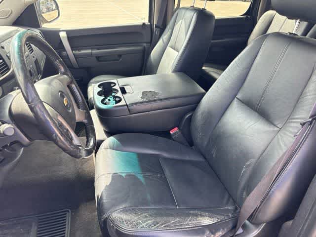 Thumbnail: 2011 Chevrolet Silverado 1500 - 11