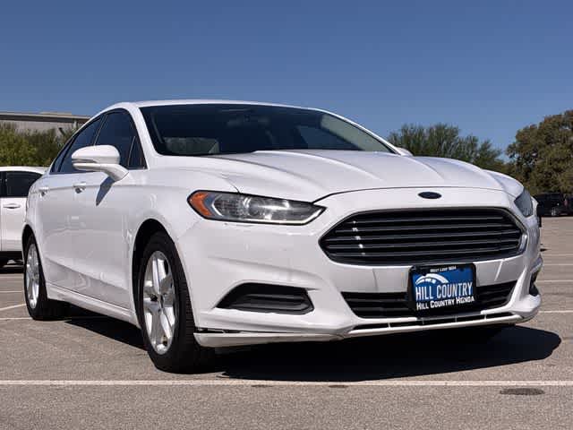 Thumbnail: 2016 Ford Fusion - 10