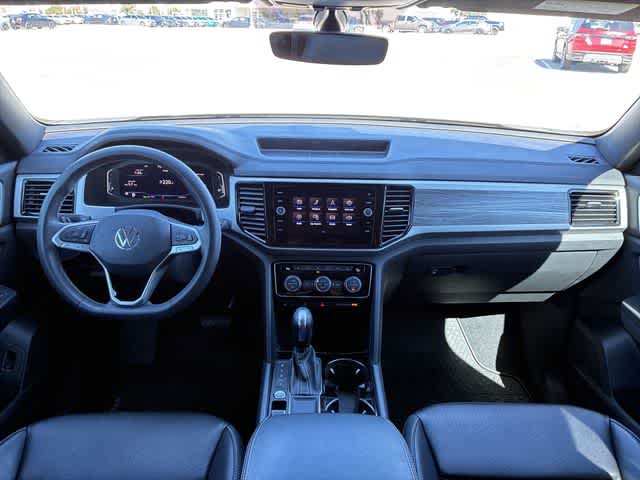 Thumbnail: 2023 Volkswagen Atlas - 16