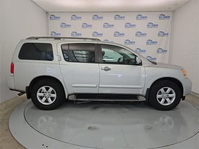 2011 Nissan Armada SV 7