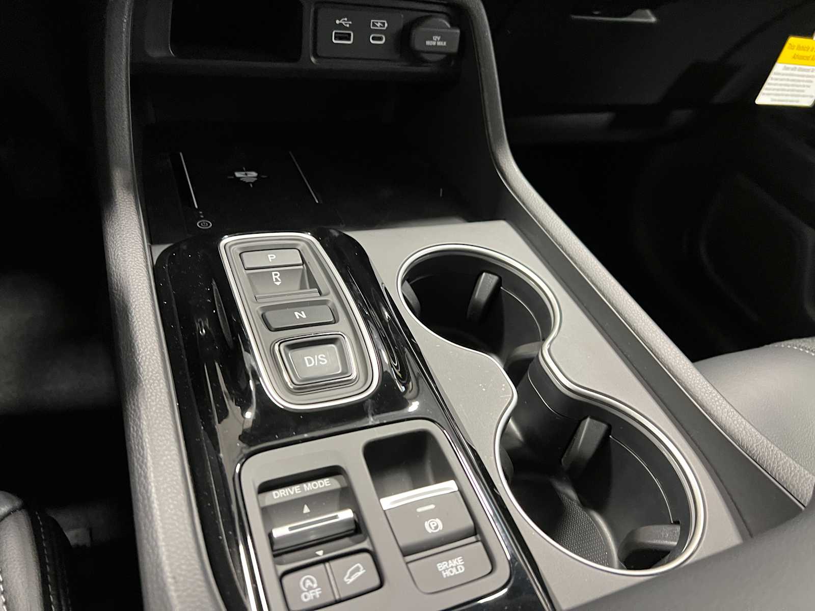 Thumbnail: 2025 Honda Pilot - 25