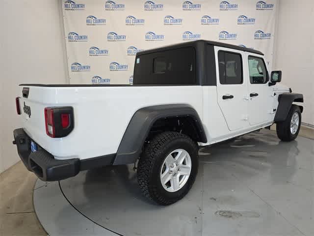 Thumbnail: 2023 Jeep Gladiator - 6