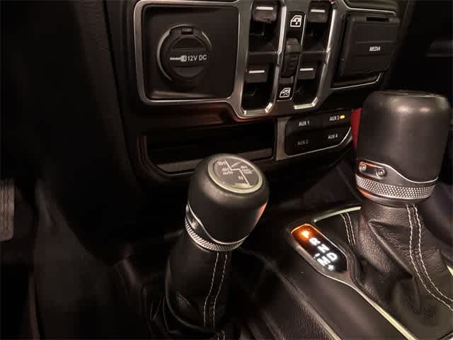 Thumbnail: 2022 Jeep Wrangler - 40