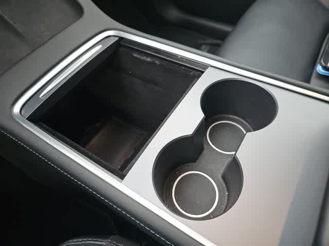 Thumbnail: 2023 Tesla Model Y - 20