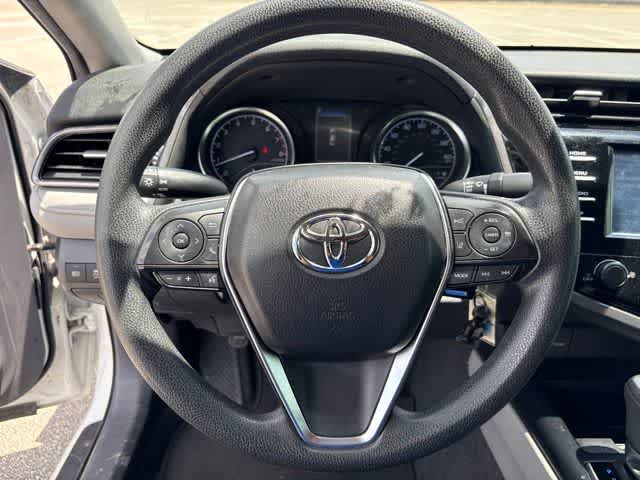 Thumbnail: 2019 Toyota Camry - 14