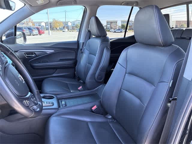 Thumbnail: 2023 Honda Ridgeline - 17