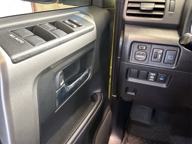 Thumbnail: 2023 Toyota 4Runner - 39