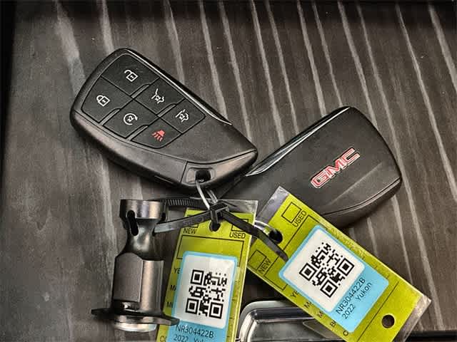 Thumbnail: 2022 GMC Yukon - 38