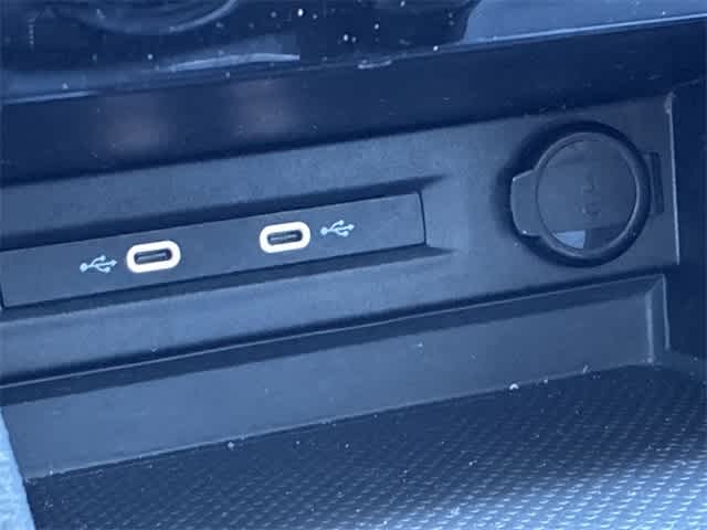 Thumbnail: 2024 Volkswagen Taos - 32