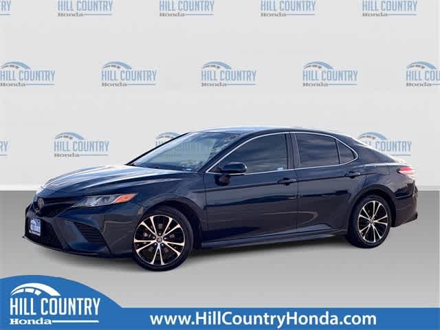 Thumbnail: 2019 Toyota Camry - 1