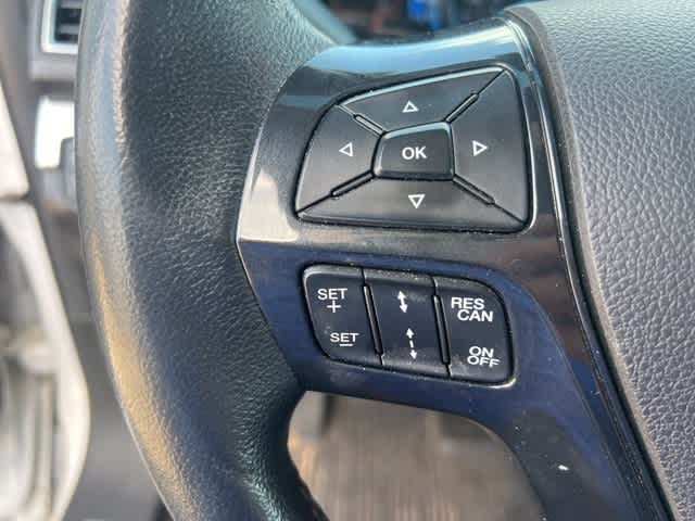 Thumbnail: 2017 Ford Explorer - 11