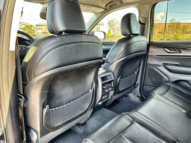 Thumbnail: 2023 Jeep Grand Cherokee - 19