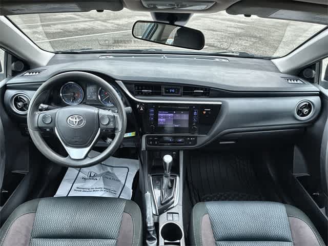 Thumbnail: 2017 Toyota Corolla - 16