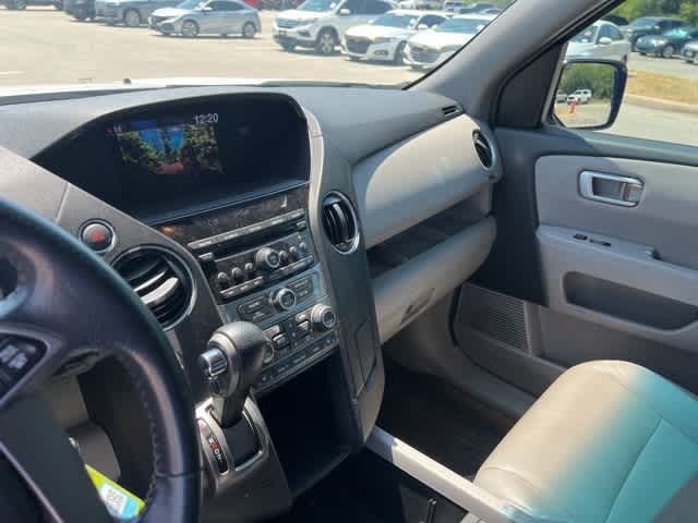 Thumbnail: 2013 Honda Pilot - 18