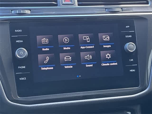 Thumbnail: 2020 Volkswagen Tiguan - 29