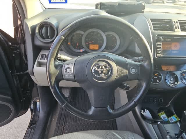 Thumbnail: 2010 Toyota RAV4 - 11