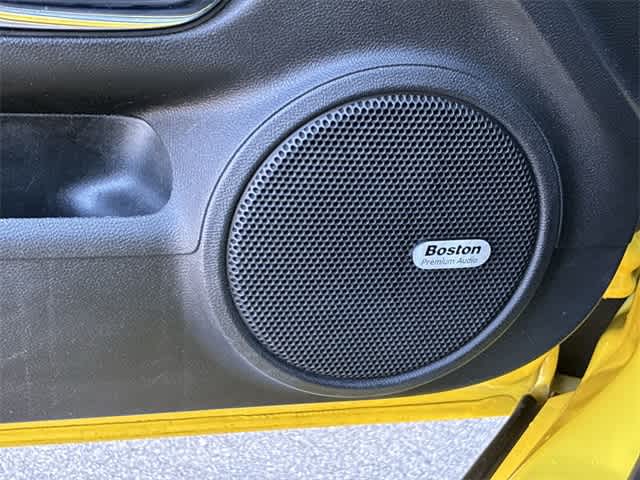 Thumbnail: 2014 Chevrolet Camaro - 30