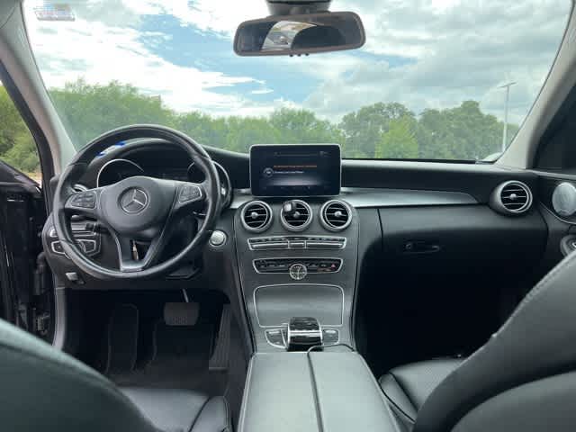 Thumbnail: 2016 Mercedes-Benz C-Class - 19