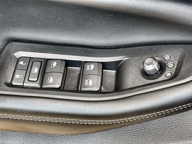 Thumbnail: 2023 Jeep Grand Cherokee - 38