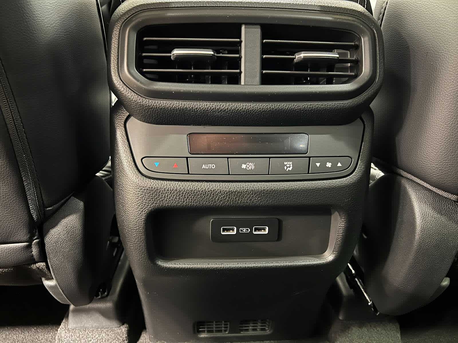 Thumbnail: 2025 Honda Pilot - 28