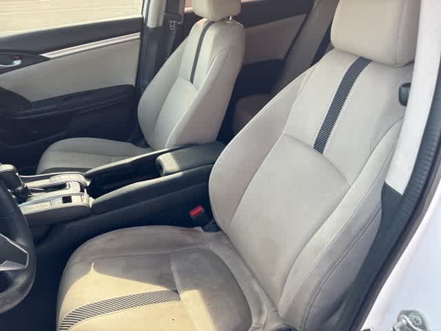 Thumbnail: 2016 Honda Civic - 10