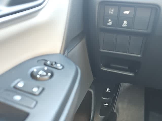 Thumbnail: 2019 Honda CR-V - 10