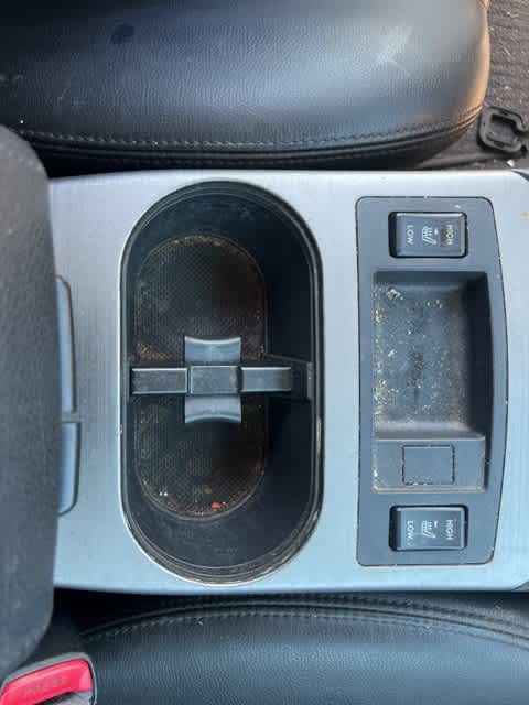 Thumbnail: 2011 Subaru Outback - 15