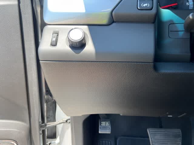 Thumbnail: 2019 Chevrolet Suburban - 10