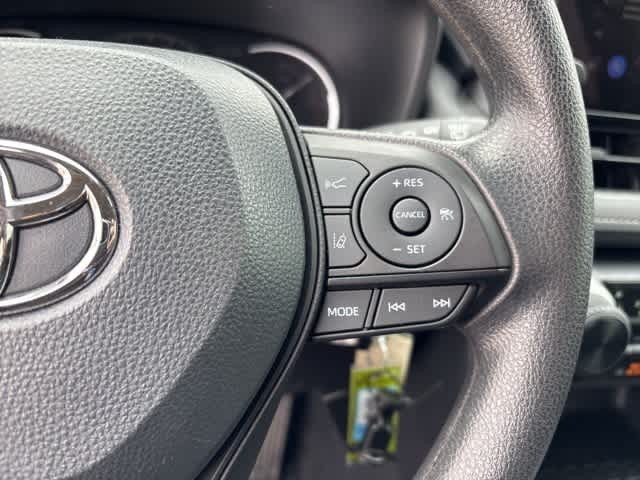 Thumbnail: 2024 Toyota RAV4 - 12