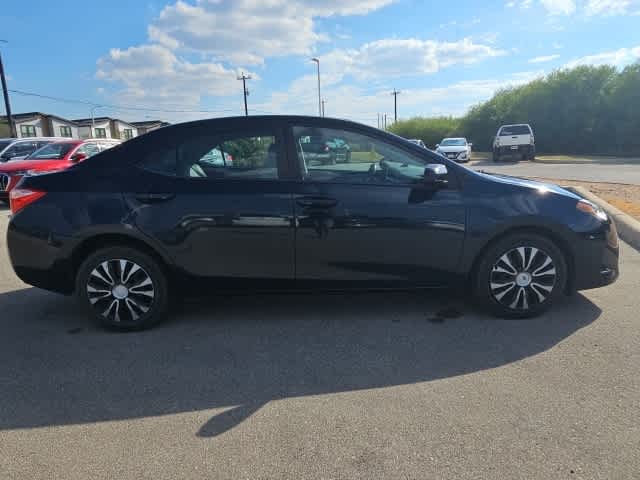 Thumbnail: 2017 Toyota Corolla - 4