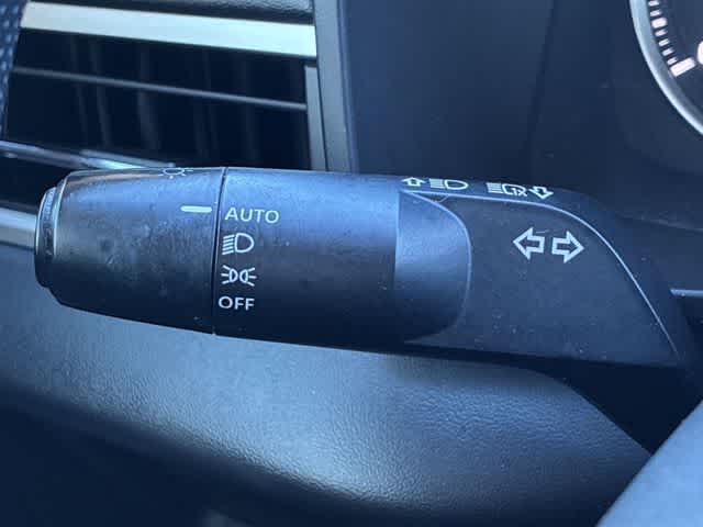 Thumbnail: 2022 Mitsubishi Outlander - 27