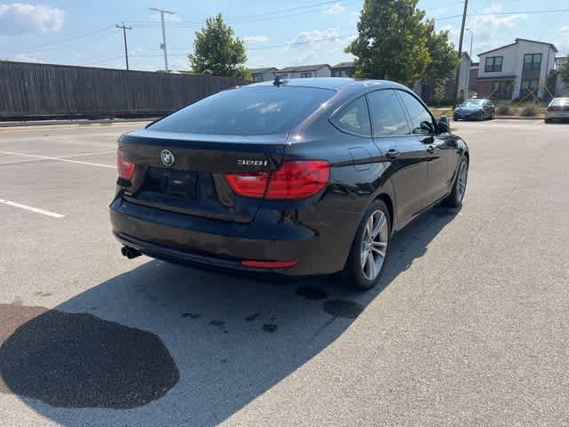 Thumbnail: 2016 BMW 3 Series - 5