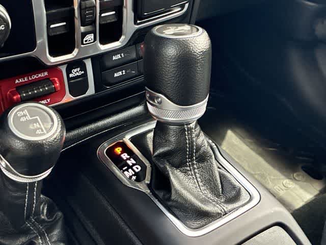 Thumbnail: 2024 Jeep Wrangler - 34