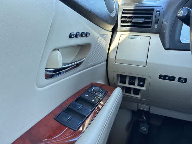 Thumbnail: 2012 Lexus RX - 40