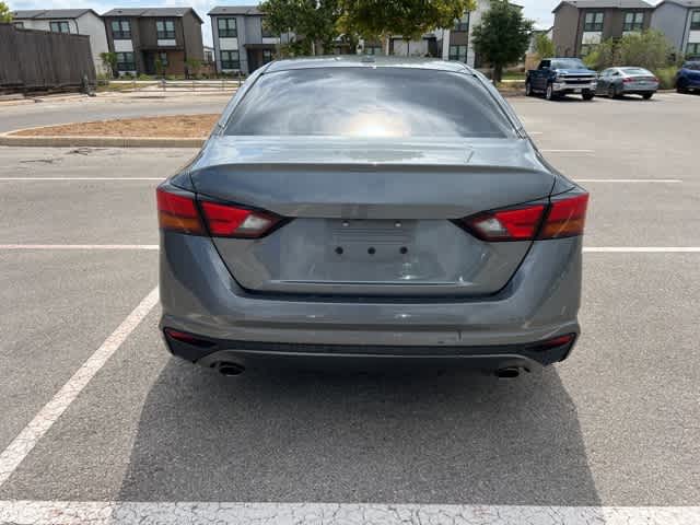 Thumbnail: 2019 Nissan Altima - 4