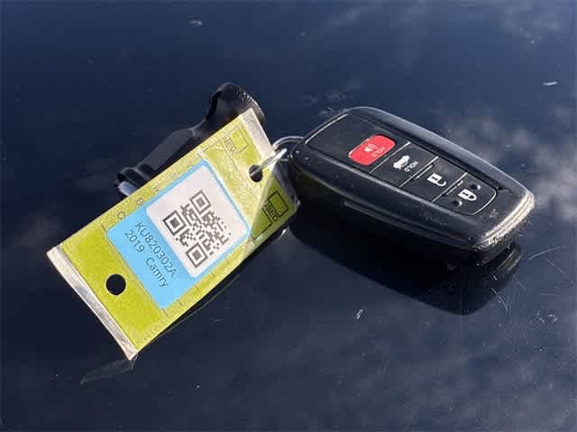 Thumbnail: 2019 Toyota Camry - 36