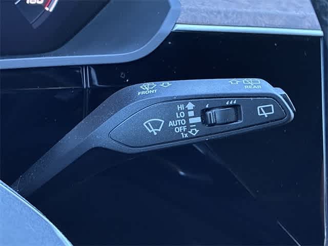 Thumbnail: 2022 Audi e-tron - 28
