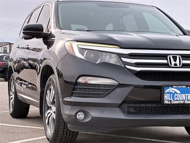 Thumbnail: 2018 Honda Pilot - 10