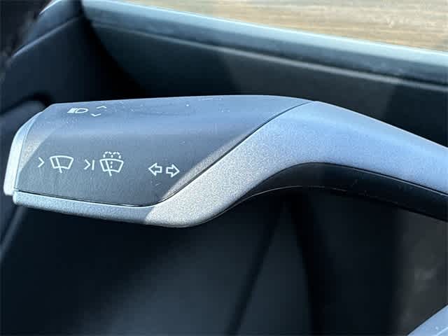 Thumbnail: 2023 Tesla Model 3 - 29