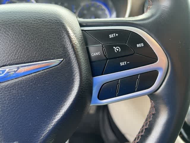 2018 Chrysler Pacifica Touring L 12