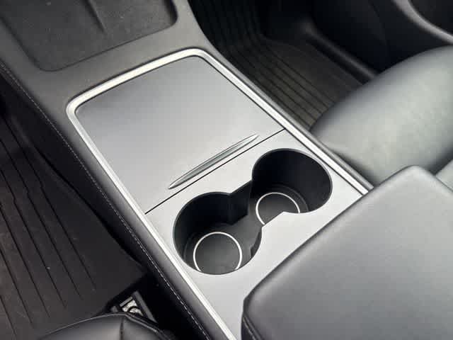 Thumbnail: 2022 Tesla Model Y - 18