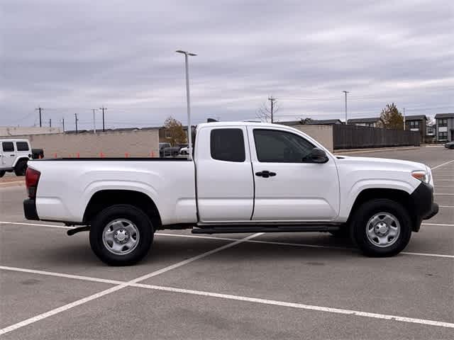 Thumbnail: 2019 Toyota Tacoma - 7