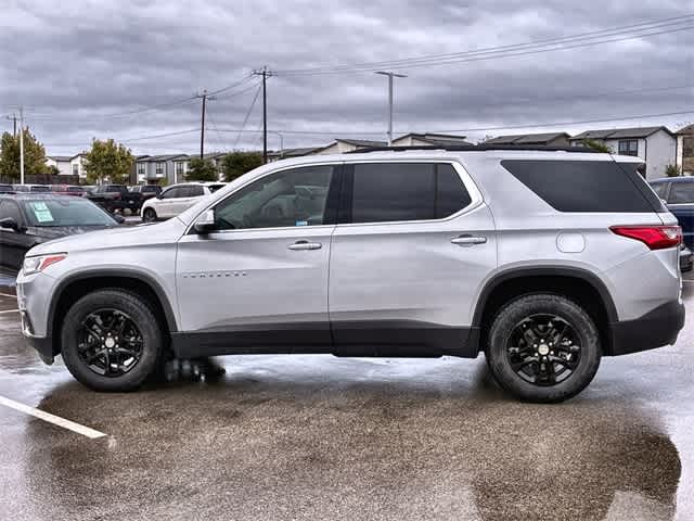 2020 Chevrolet Traverse Cloth 1LT photo 2