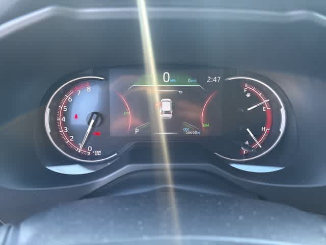 Thumbnail: 2023 Toyota RAV4 - 14