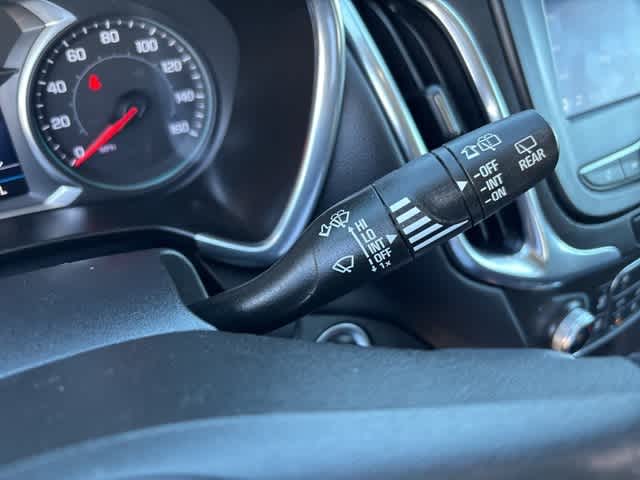 Thumbnail: 2021 Chevrolet Equinox - 14